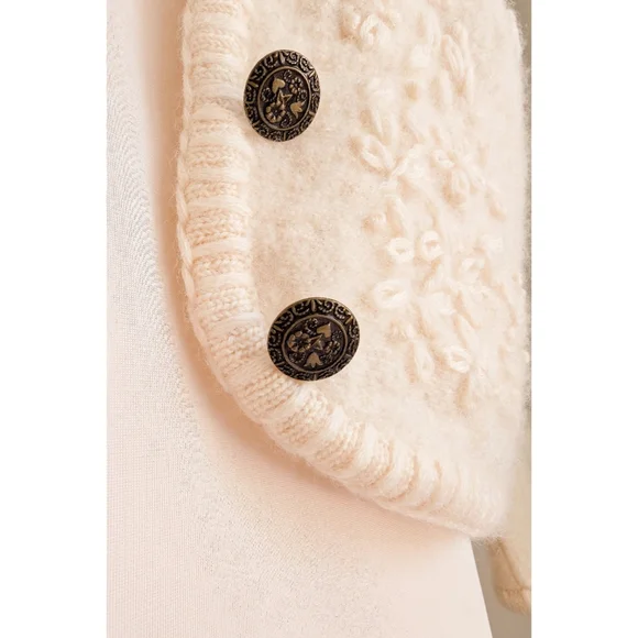 LOUNGE :: 70s Ivory Lace Slip / 80s Embroidered Floral Wool Cardigan Vintage Set - Picture 7 of 17